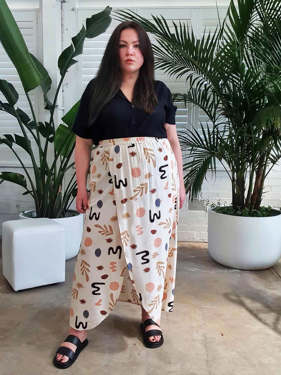 Micro Icon Skirt // Ecru Geo