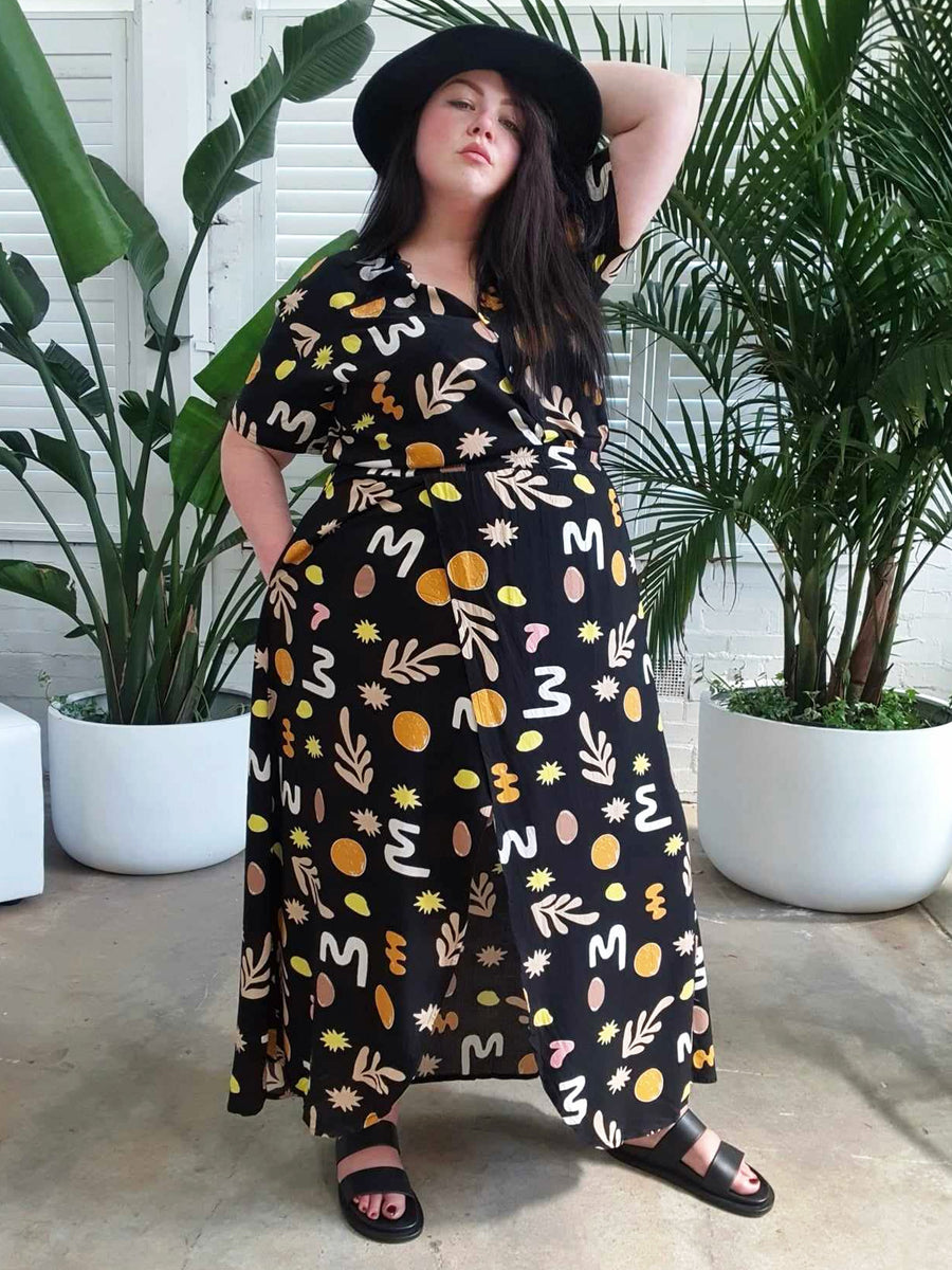 Micro Icon Skirt // Black Geo