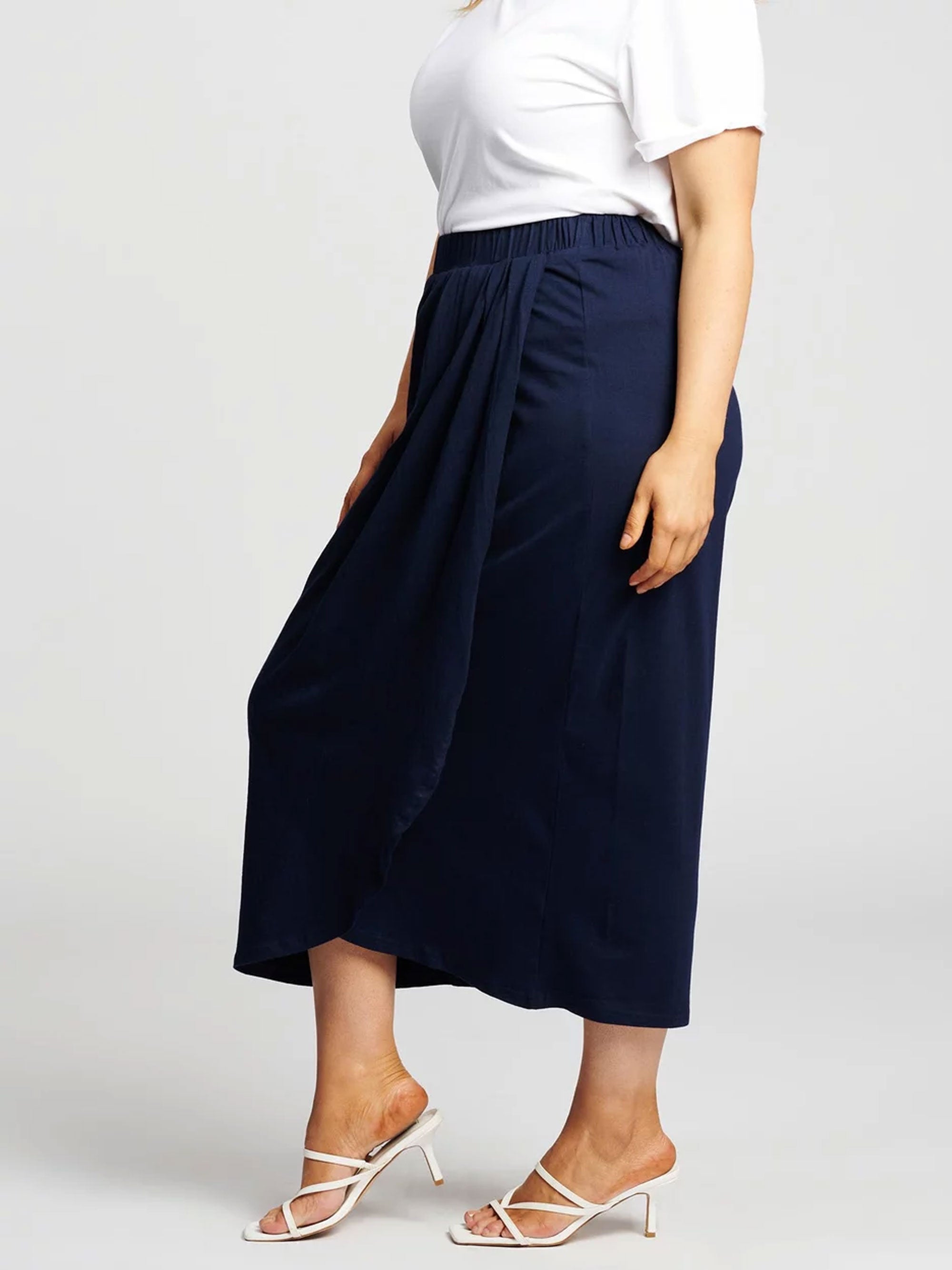 Tulip Wrap Skirt // Navy