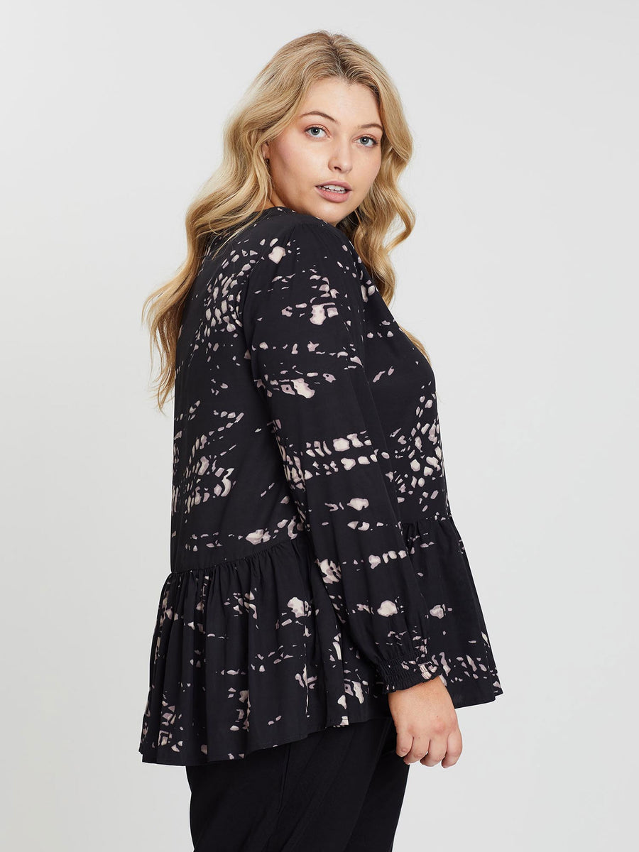 Isla Blouse // Fragment