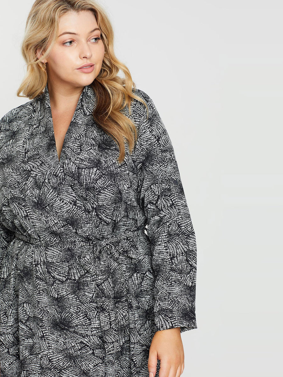 Raddison Silk Touch Duster // Plexus