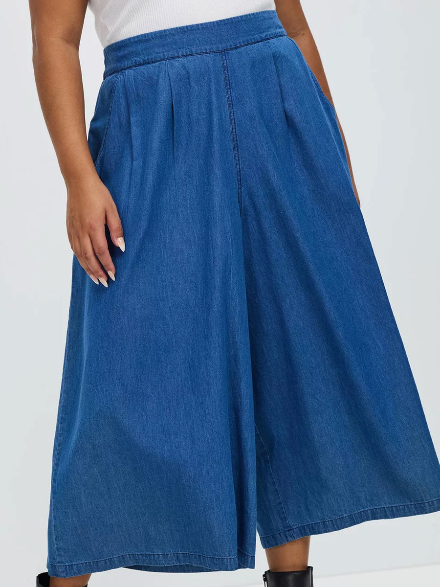 Wide Leg Cropped Chelsea Pant // Chambray Denim