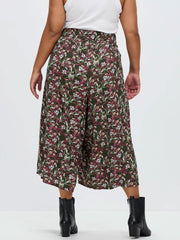 Wide Leg Cropped Chelsea Pant // Rokewood Print