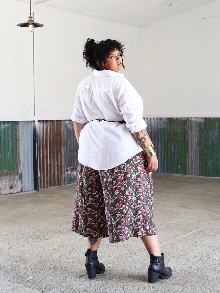 Wide Leg Cropped Chelsea Pant // Rokewood Print