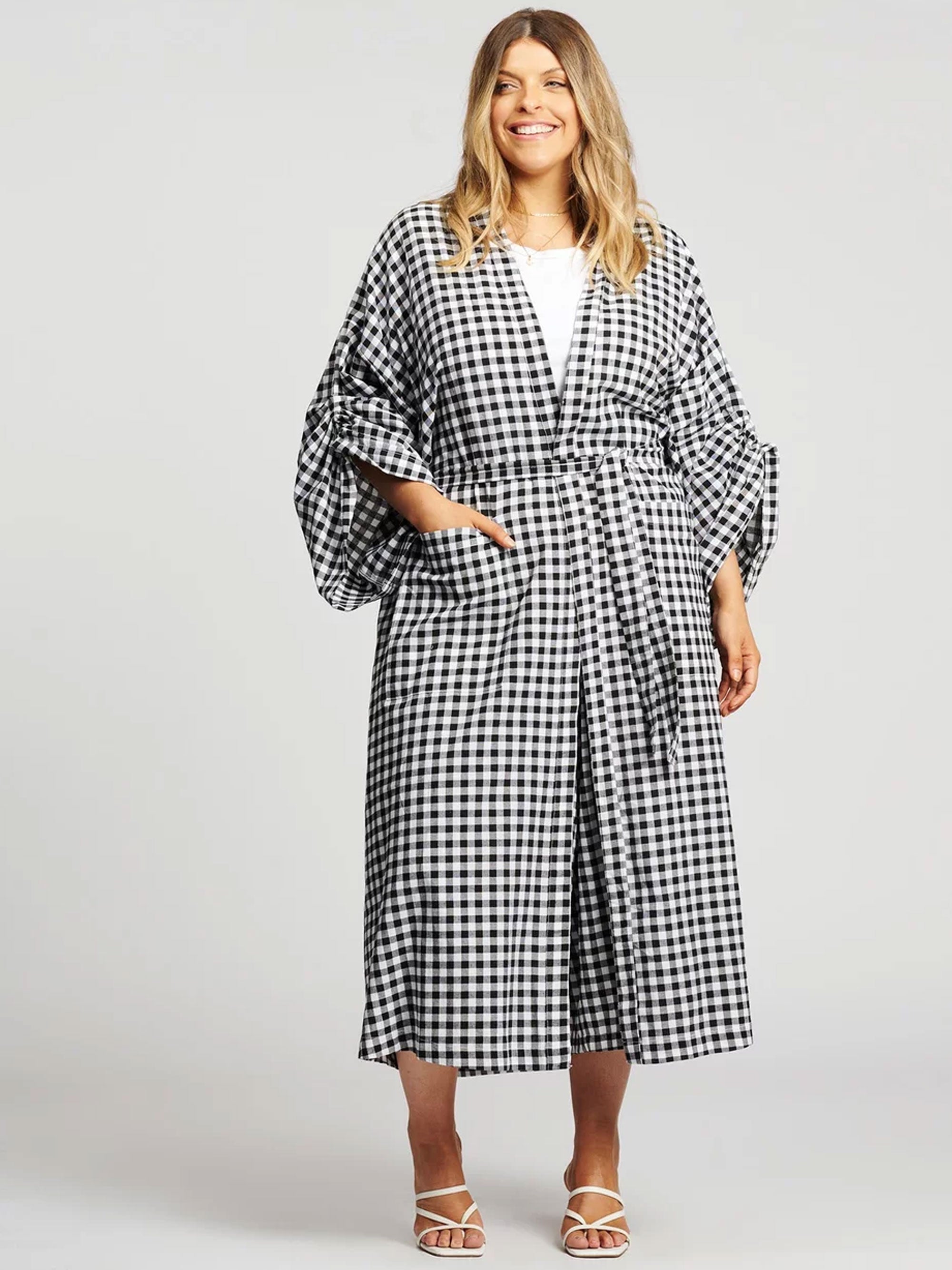 Kimonos + Robes
