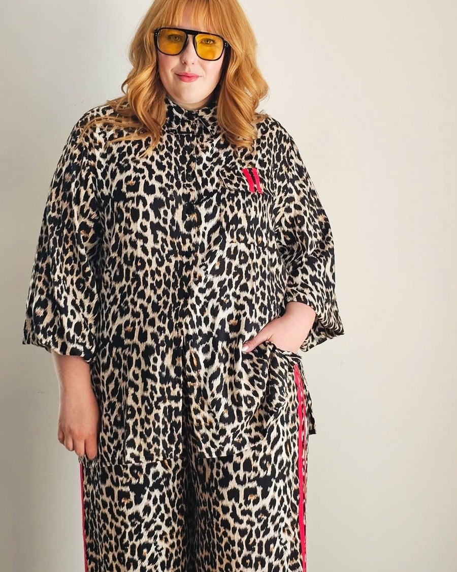 Suki Shirt // Leopard Print w Stripe