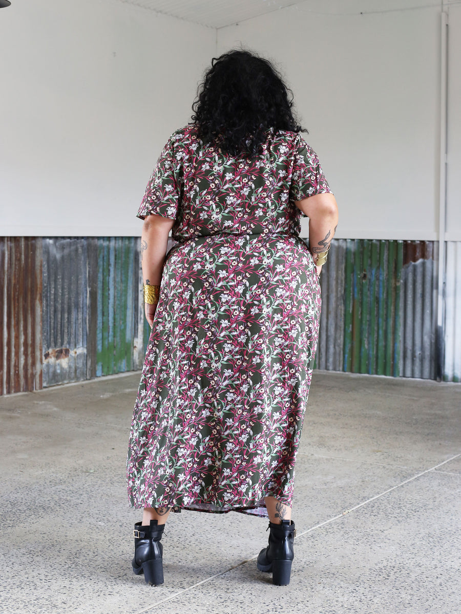 Hadley Maxi Wrap Dress //Rokewood Print